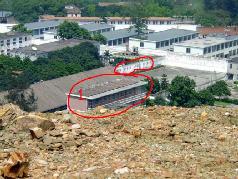1所示即为二大队邪恶的警察居住的场所。二楼是邪恶办公室,