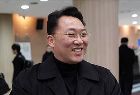 韩国高阳kantable管弦乐团团长金基年(音译,Kim