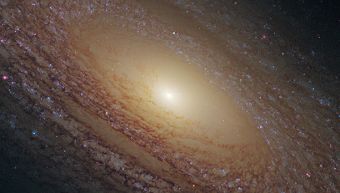 哈勃望远镜图片:螺旋星系NGC