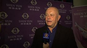 '加拿大安省密西沙加市第六区市议员斯塔尔(Ron