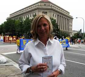 华盛顿居民希拉(Sheila)