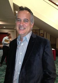 '建筑商人保罗·斯派塞(Paul Spicer)'