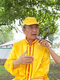 '年近八旬老人张智发先生,身心变化很大'