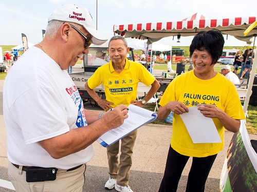 “庆祝圣彼得”活动上,圣彼得市长签名谴责中共活摘器官
