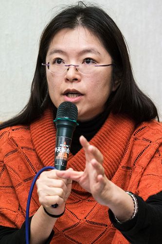 台湾卫生福利部医事司专门委员刘玉菁表示:“器捐很复杂,又牵涉人权问题,卫福部绝对不接受中国器官输台。”