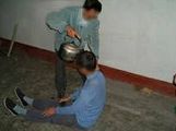 酷刑演示:浇开水