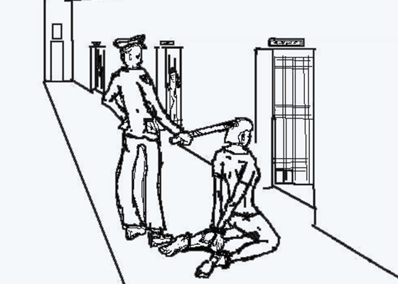 中共酷刑示意图:“背穿”——将人双手背铐、双膝下跪、双脚戴脚镣,同时将手铐、脚镣用铁丝最短距离串起来