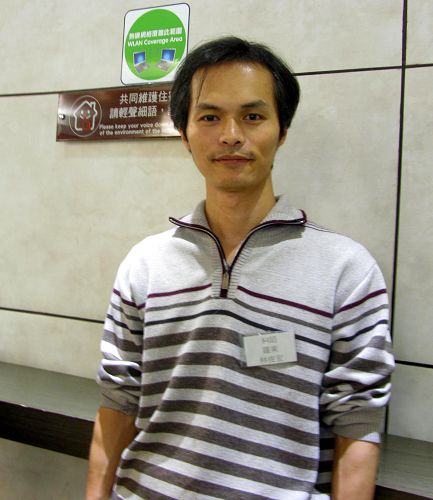 图4:建筑事务所设计师林俊宏在法轮大法中找到人生方向,了解大法的珍贵。