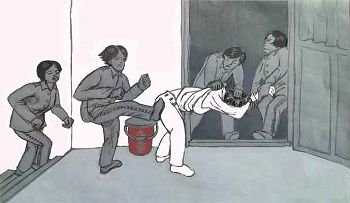 他们一窝蜂拽我、摁我,说我要越狱逃跑