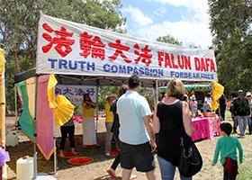 澳洲居民:真善忍造福全人类