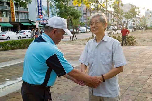 五套功法义务教功,民众当场学炼