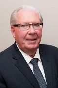 安省湃畴梁市(Petrolia)市长John