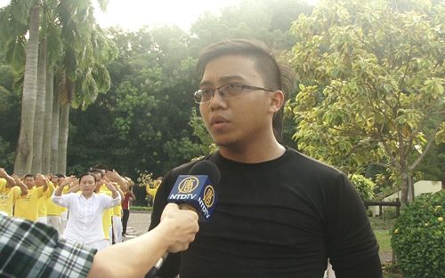 图13:马来西亚理科大学大专生Nas Amirul十分支持控告江泽民大潮,因为这能够帮助到那些器官被强摘贩卖的受害者。