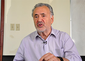 加国前参议员:诉江让中国人受益