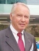 图6:瑞士日内瓦州大议会议员Henry Rappaz