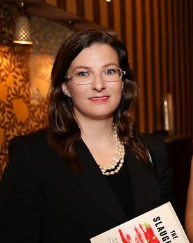 西蒙娜(Simone Schlegel)