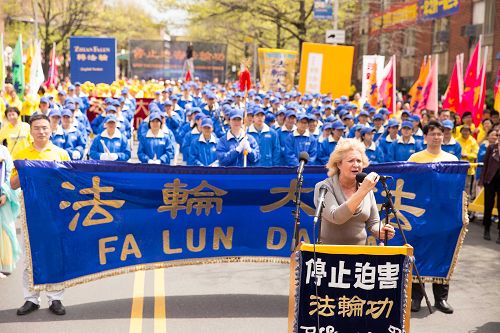 法拉盛社区领袖玛莎(Martha Flores-Vazquez)