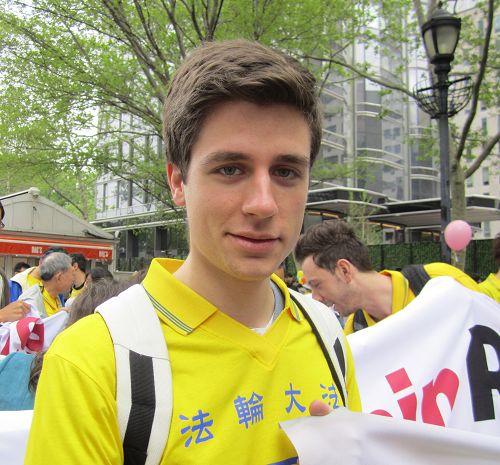来自意大利东北部城市乌迪内(Udine)的Rorenzo Derenzani