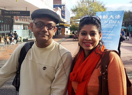 巴基斯坦邯夫妇(Somya and Danish Khan) 支持法轮功反“活摘”