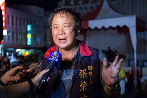 图9:屏东县议员张荣志呼吁国际最高法庭能尽速将活摘首恶江泽民绳之以法。