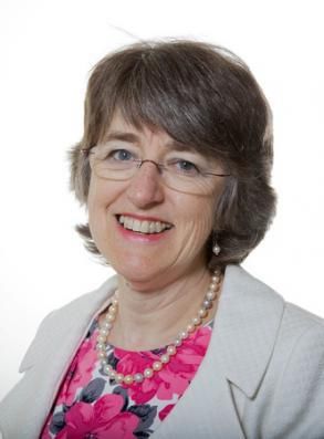 英国上议院议员芬利女男爵(Baroness Finlay of Llandaff)