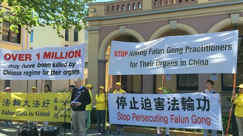 '图7:帕拉玛塔联邦选区基督教民主党候选人、牧师基思•派珀(Keith