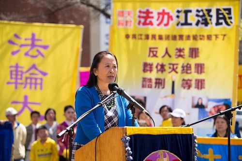 '图3:全球退党服务中心主席易蓉'