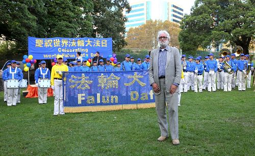 '图6:中国信息事务观察分析家Bob Vinnicombe'