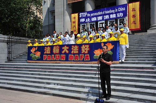 '图13:民主阵线温哥华分部副主席Eric