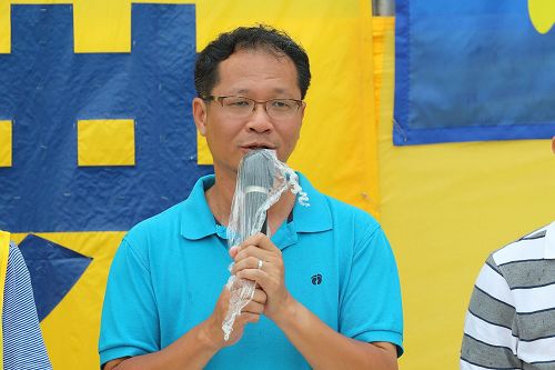 '图7:支联会副主席蔡耀昌出席集会上发言。'