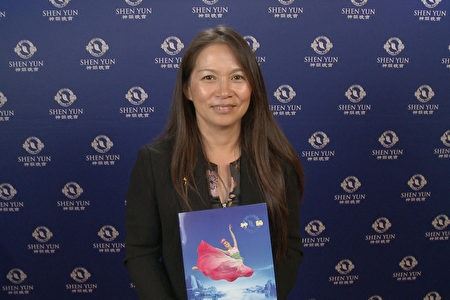 '图6:南澳查尔斯特市(Charles Sturt)市议员阮莹(Oanh Nguyen)表示:“太精彩了,这是我第二年观看神韵,能再次观看真的备感荣幸,精彩纷呈,真不愧是世界顶级的演出。”'