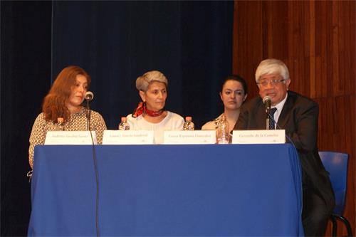 图4:大家围绕中共活摘器官和器官旅游进行了讨论