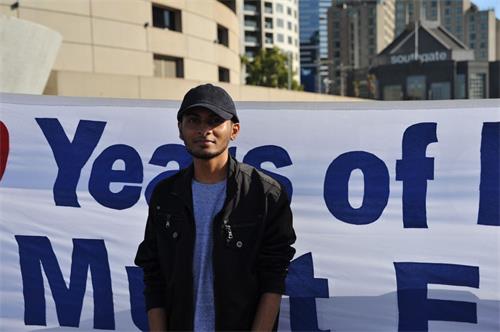 '图4:马来西亚的学生凯内森希望更多人知道真相'