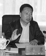 '检察长:梁晨 8225811(2018年年初上任)'