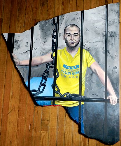 图4: “为信仰被囚禁”,在石膏板上用丙烯颜料所作,1,27 x 1,07 mt.