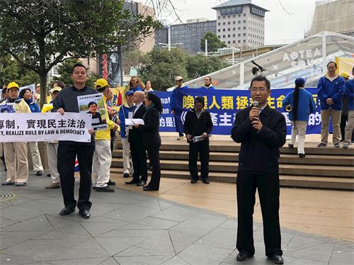 '图4:民运人士余很猛先生呼吁警惕中共的在海外的渗透。'