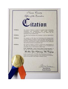 图14:长岛纳苏郡郡长库兰(Laura Curran)给2019纽约神韵演出的贺函。