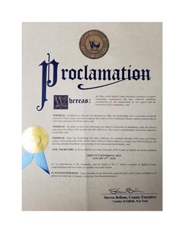 图15:长岛苏福克郡郡长贝隆(Steven Bellone)给2019纽约神韵演出的褒奖函。