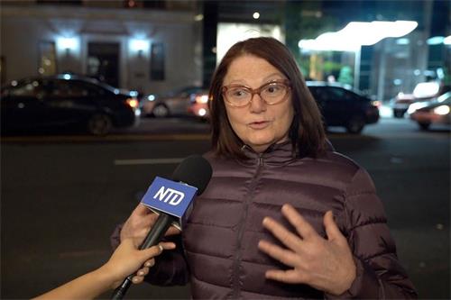 '图11:联合国政治事务官员丽塔·法格里(Rita Fakhoury)说:“整个交响乐团水平一流。演出完美无瑕。”'