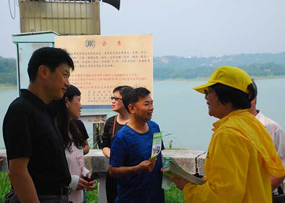 仁义潭景点:随风潜入夜 润物细无声