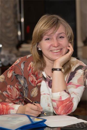 '图:斯维特兰娜(Svetlana)寻寻觅觅,终于找到生命回归之路。'