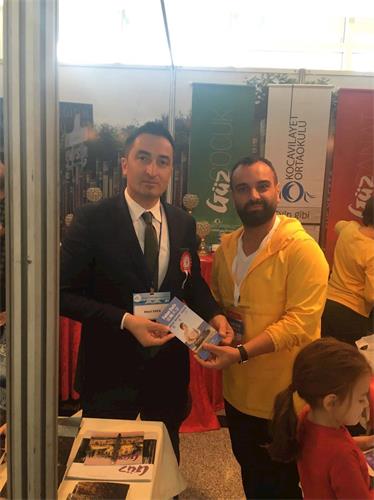 '图10:梅尔辛国民教育局的分社经理米卡伊尔·埃伦'