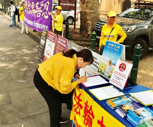 '图15:越南民众:愿迫害早日结束'
