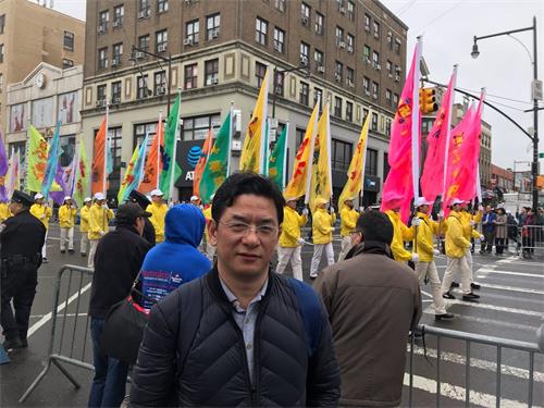 '图11:李先生说,“法轮功被中共迫害,他们很不容易,我同情法轮功。”'