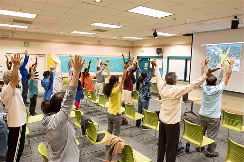 图2~7新学员在学功。