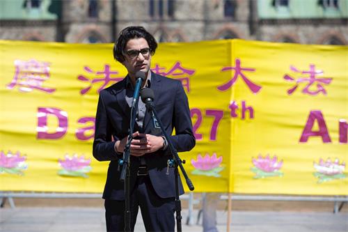 '图8:国会议员Garnett Genuis的代表David Bhatti'