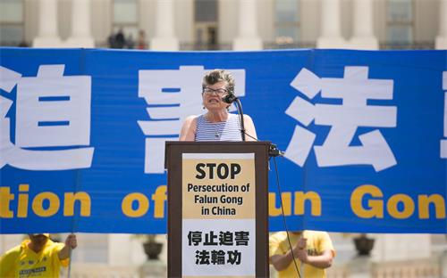 图13:宗教与民主研究院(Institute on Religion and Democracy)宗教自由项目主任费斯·麦克唐纳尔(Faith McDonnell)