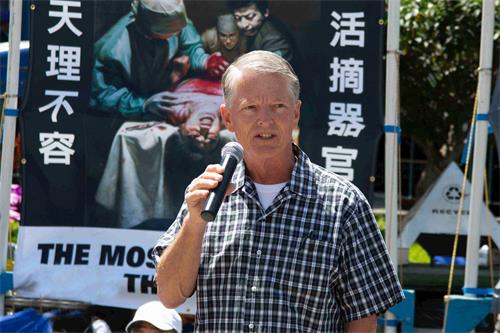 '图11:联邦参议员参选人、企业家保尔·泰勒'