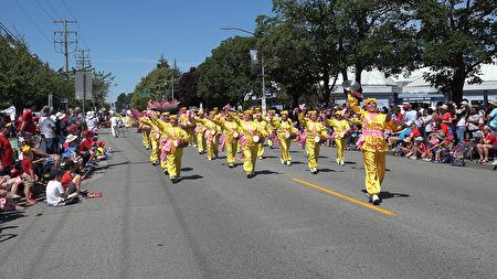 '图1~4:2019年7月1日,法轮功团体参加列治文国庆大游行。'