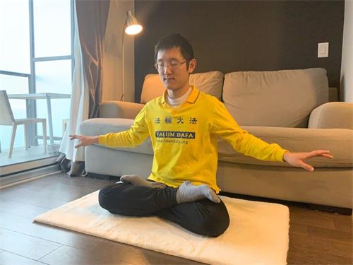'图3:青年法轮功学员Jackie'